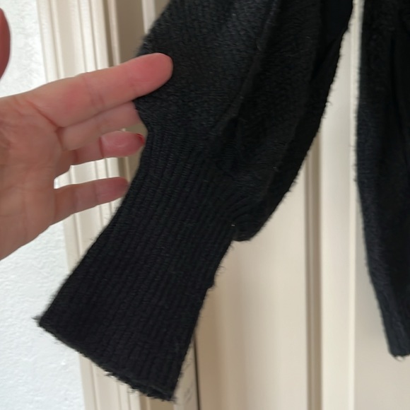 Sweet Romeo lightweight sweater. Black. Med. Sweet detail. EUC - Picture 3 of 5